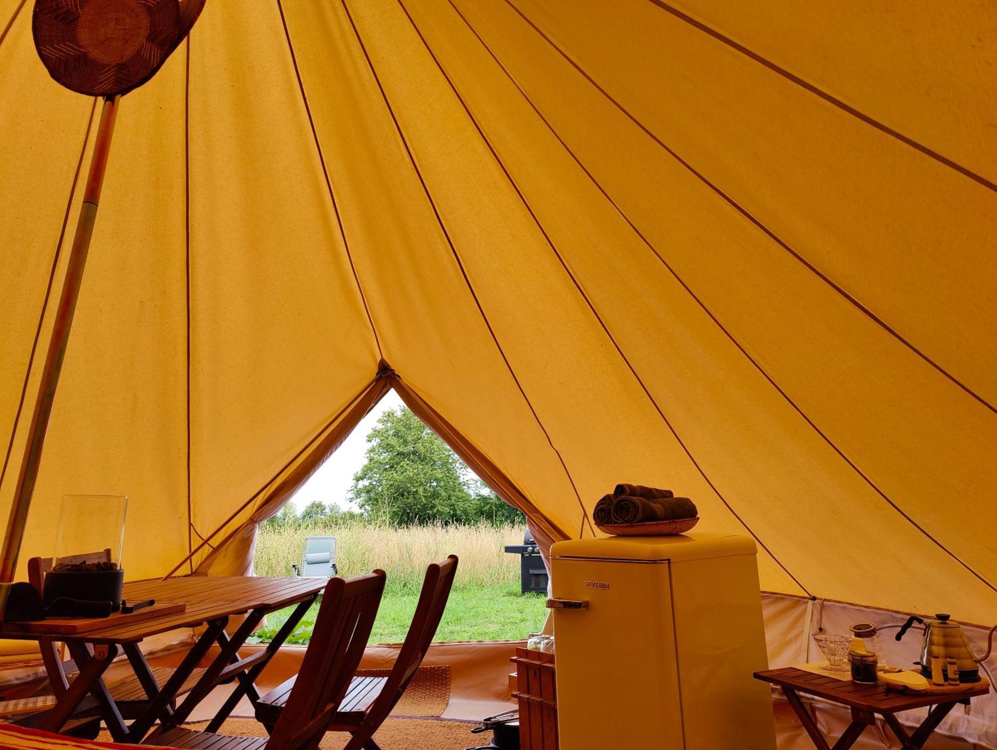 Under Canvas Bornholm Ostermarie Luaran gambar