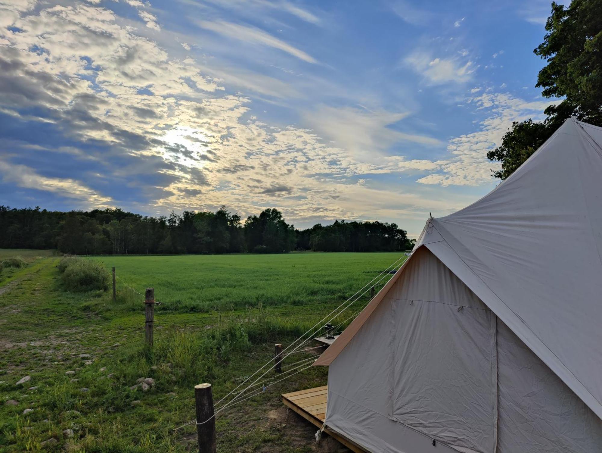 Under Canvas Bornholm Ostermarie Luaran gambar