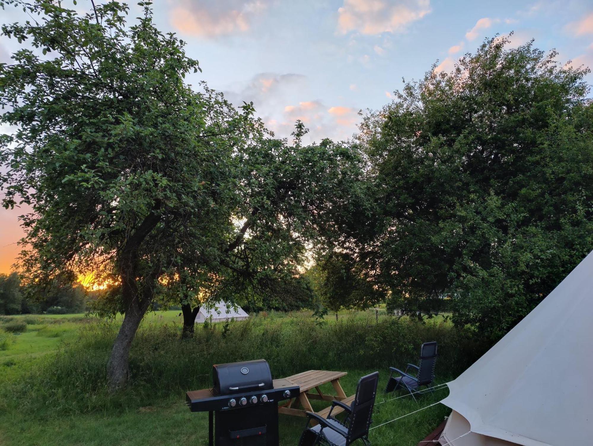 Under Canvas Bornholm Ostermarie Luaran gambar