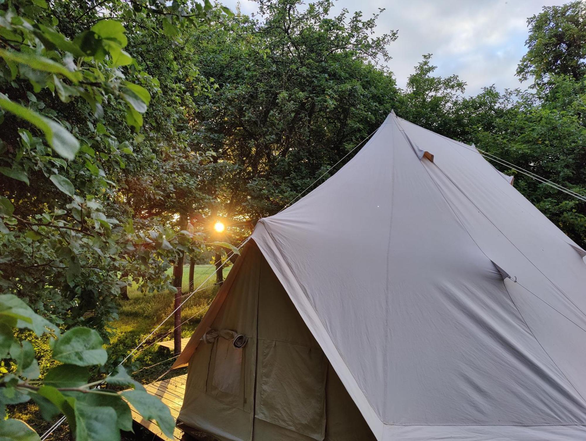 Under Canvas Bornholm Ostermarie Luaran gambar